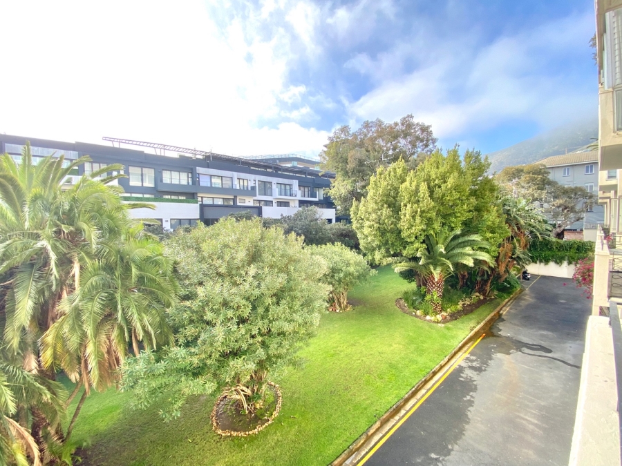 To Let 0 Bedroom Property for Rent in Sea Point Western Cape